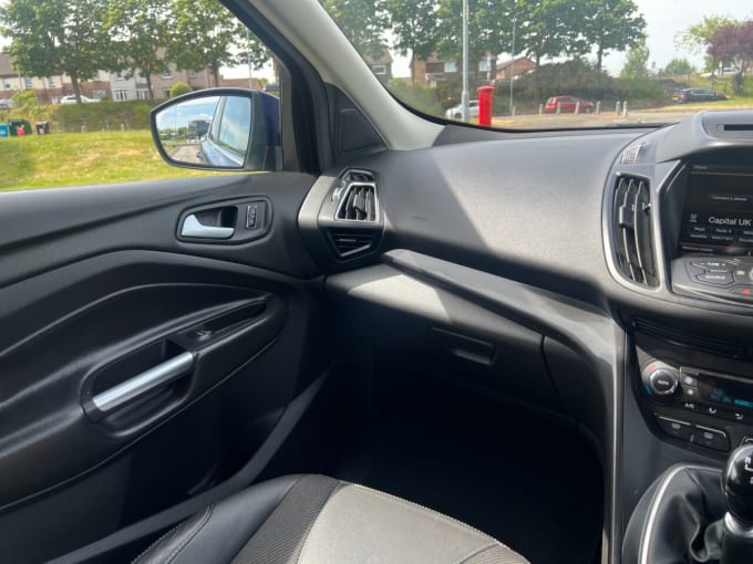 2025 Ford Kuga
