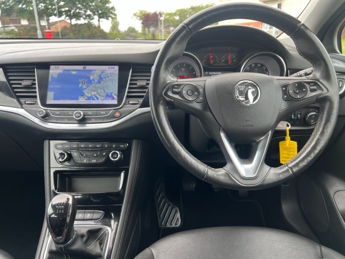 2025 Vauxhall Astra