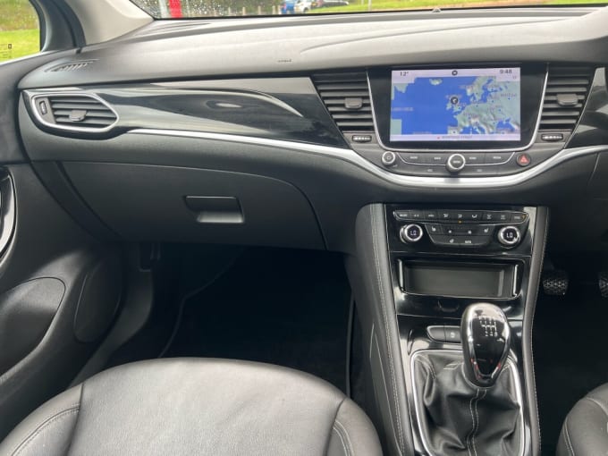 2025 Vauxhall Astra