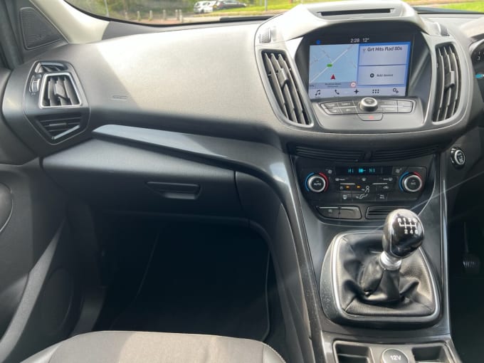 2025 Ford Kuga