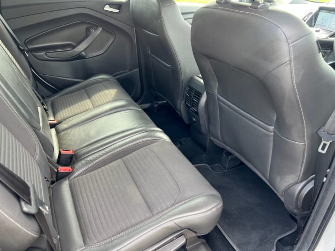 2025 Ford Kuga