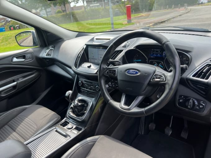 2025 Ford Kuga