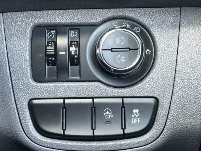 2025 Vauxhall Viva