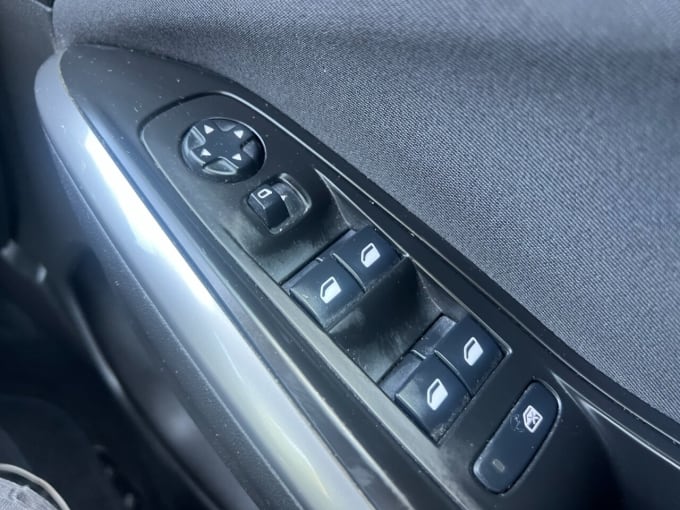 2025 Vauxhall Grandland X