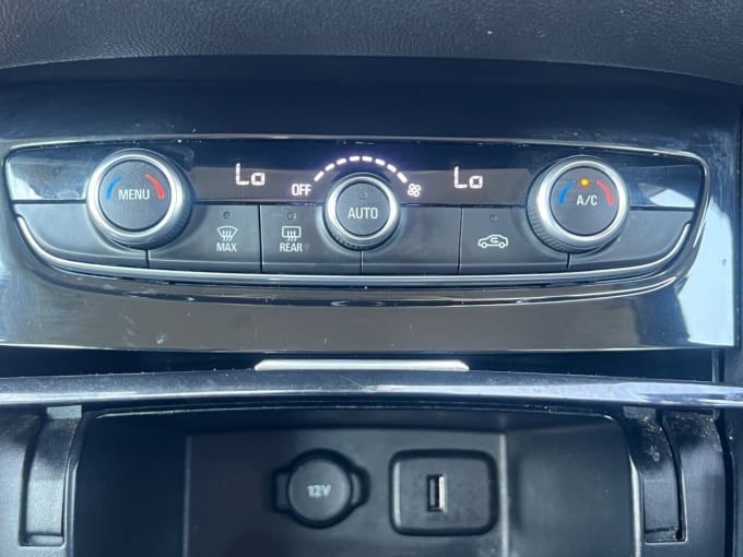 2025 Vauxhall Grandland X