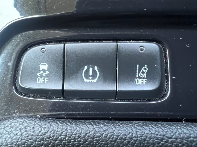 2025 Vauxhall Grandland X