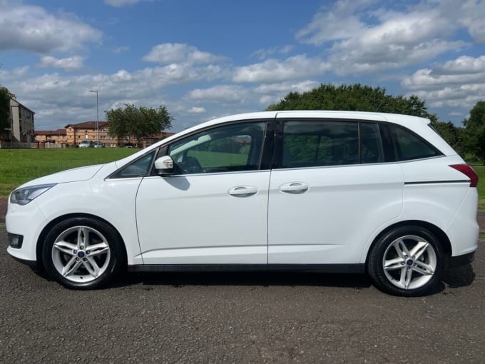 2025 Ford Grand C-max