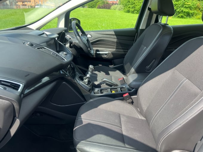 2025 Ford Grand C-max