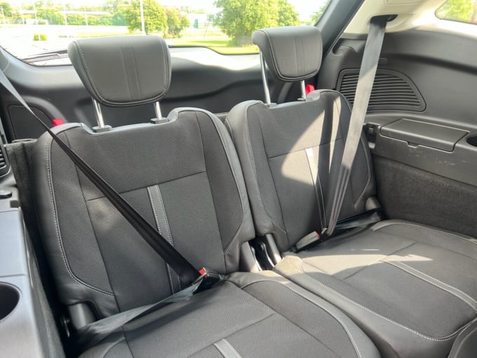 2025 Ford Grand C-max