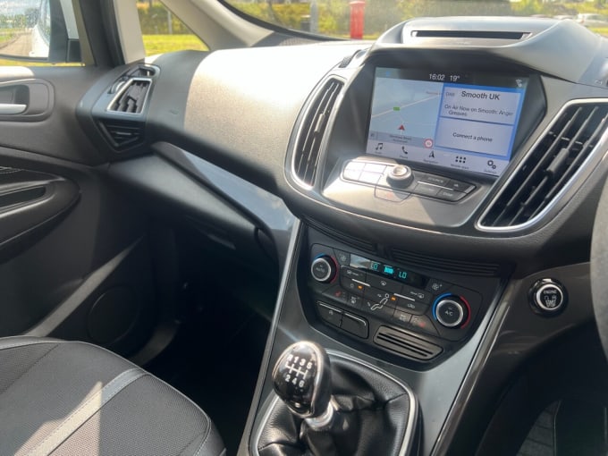 2025 Ford Grand C-max