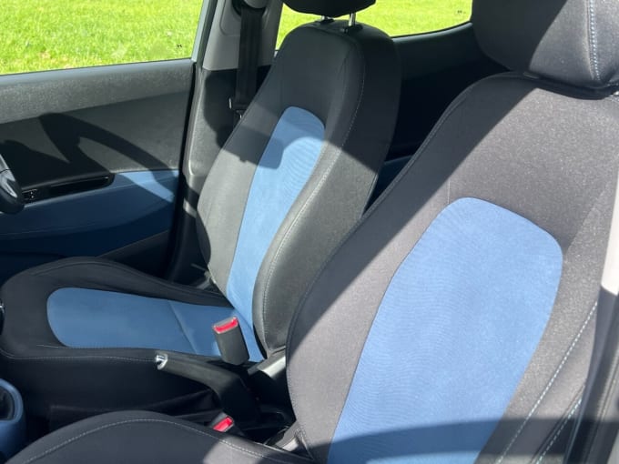 2025 Hyundai I10