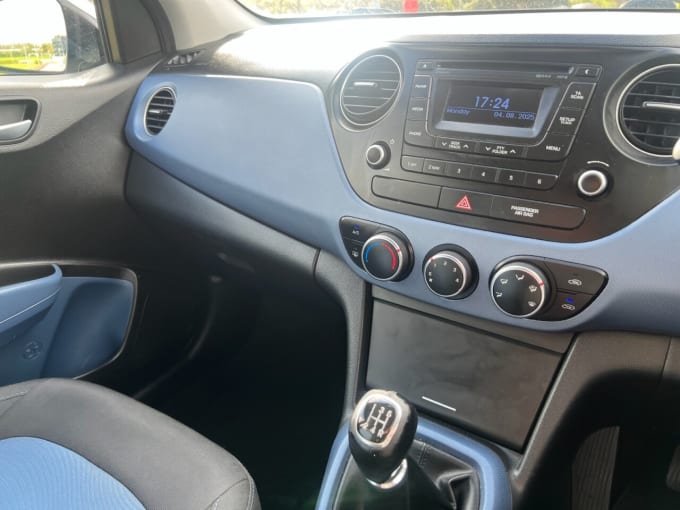 2025 Hyundai I10