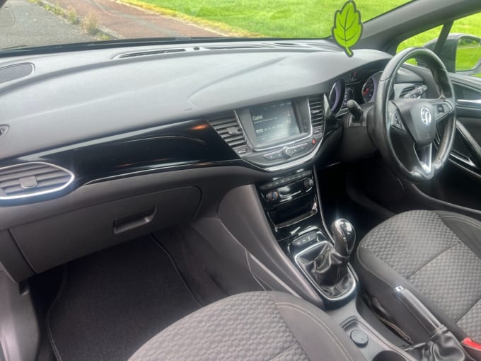 2025 Vauxhall Astra