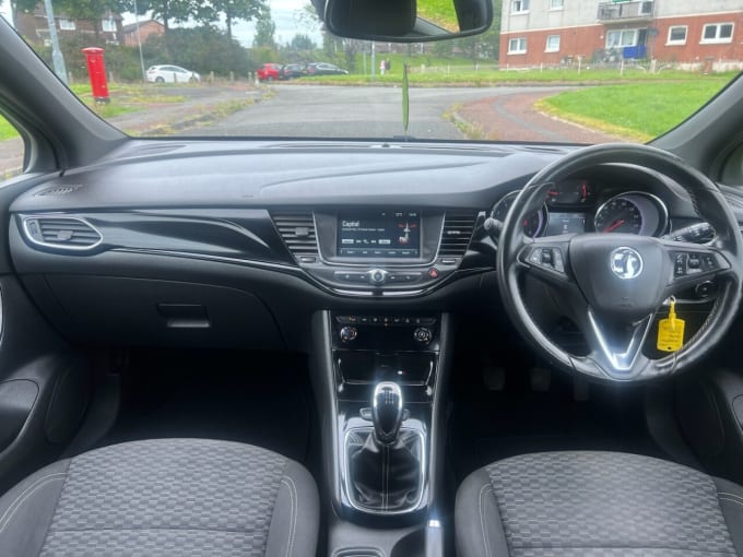 2025 Vauxhall Astra