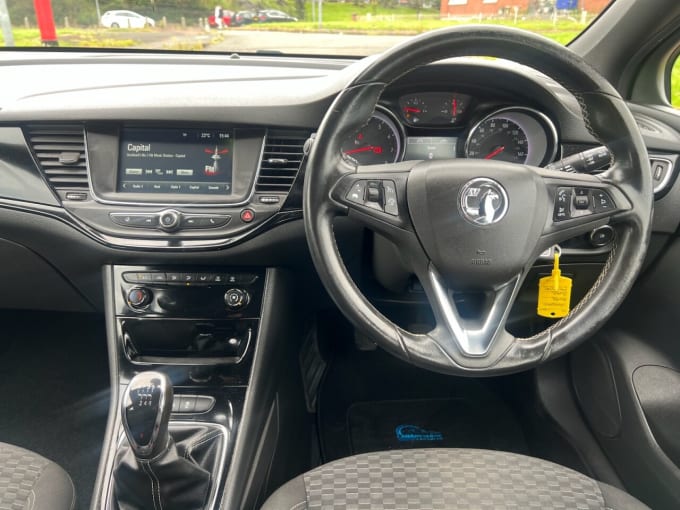 2025 Vauxhall Astra