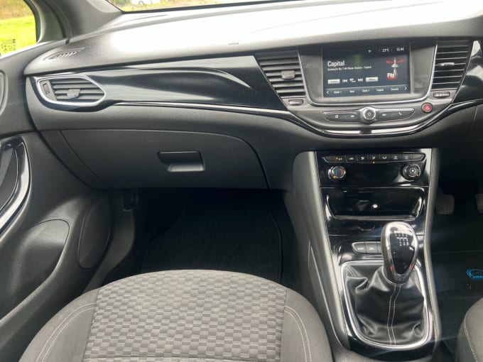 2025 Vauxhall Astra