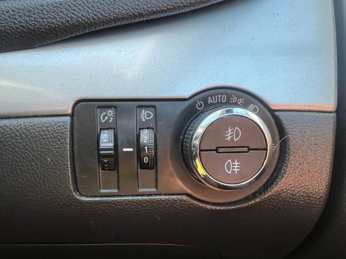 2025 Vauxhall Mokka