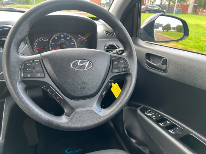 2025 Hyundai I10