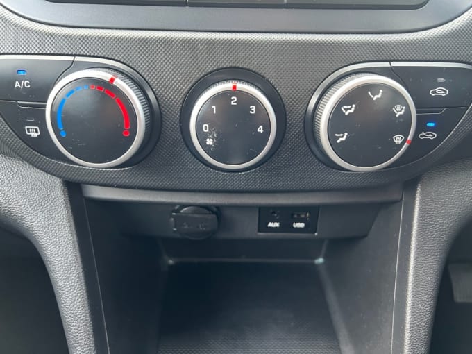 2025 Hyundai I10