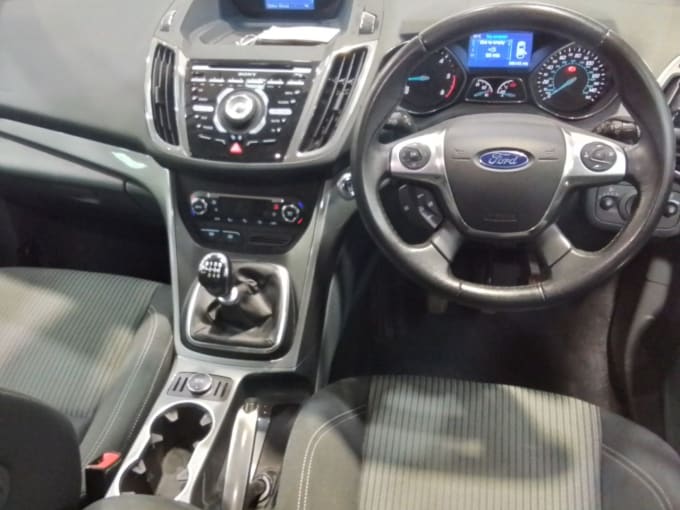 2025 Ford C-max