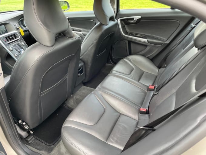 2025 Volvo S60