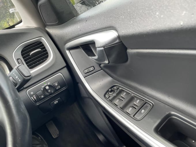 2025 Volvo S60