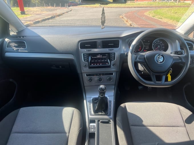 2025 Volkswagen Golf