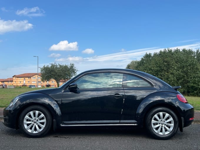 2025 Volkswagen Beetle