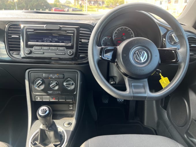 2025 Volkswagen Beetle