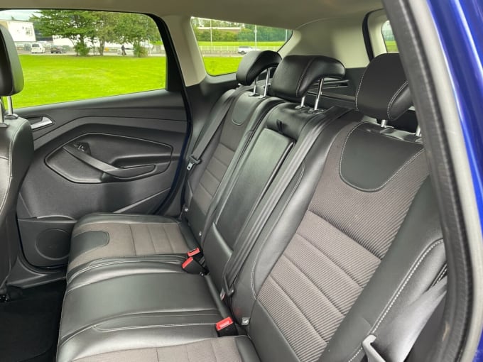 2025 Ford Kuga