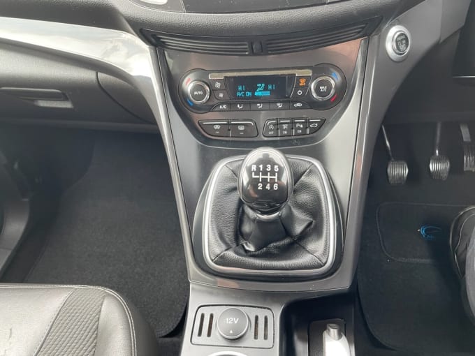 2025 Ford Kuga