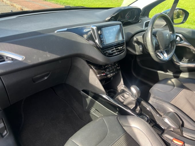 2025 Peugeot 2008