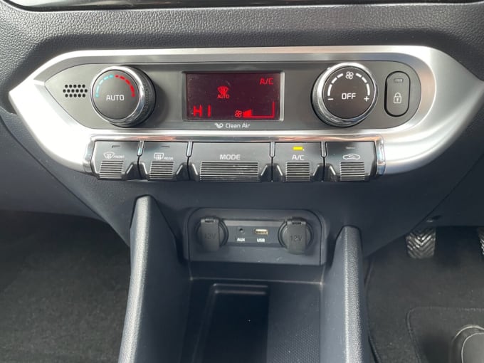 2025 Kia Rio
