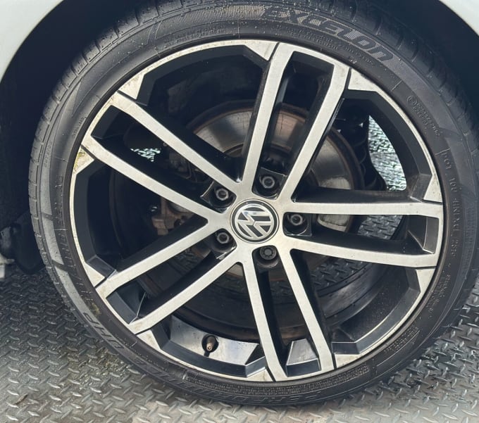 2025 Volkswagen Golf