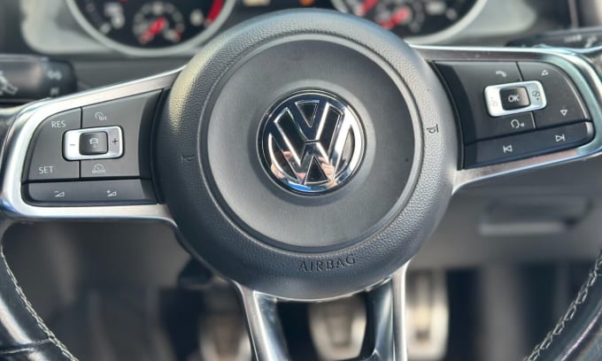 2025 Volkswagen Golf