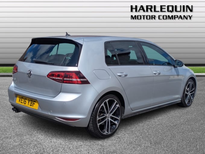 2025 Volkswagen Golf