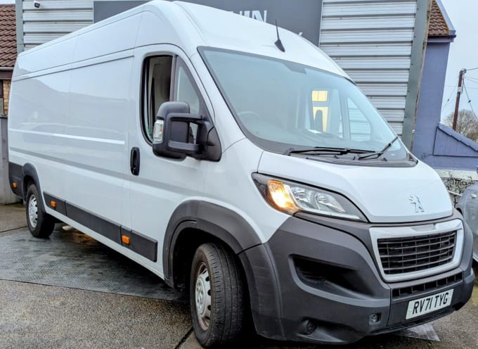 2025 Peugeot Boxer