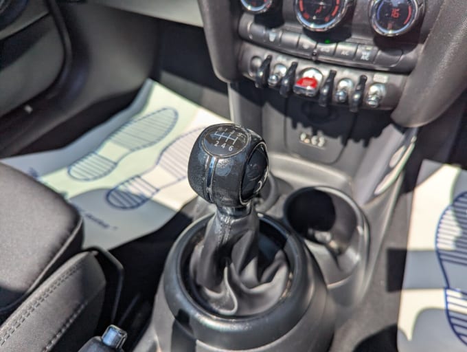 2025 Mini Convertible