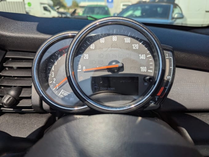 2025 Mini Convertible