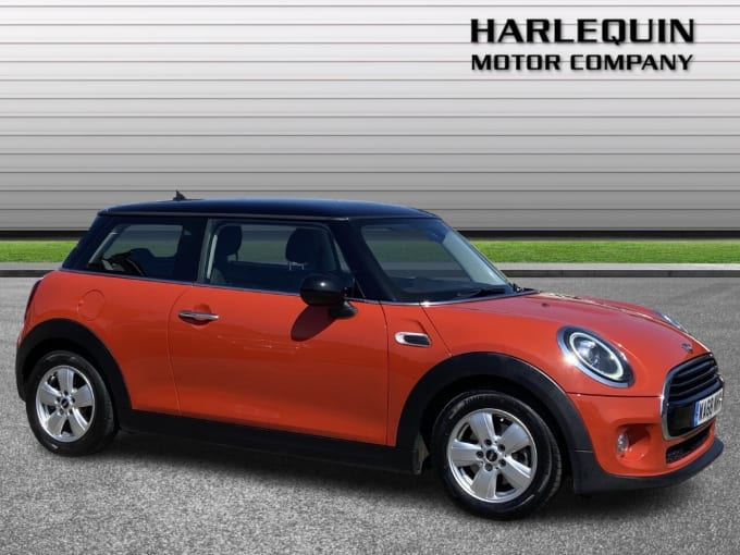 2025 Mini Hatch