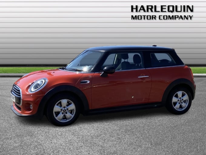 2025 Mini Hatch