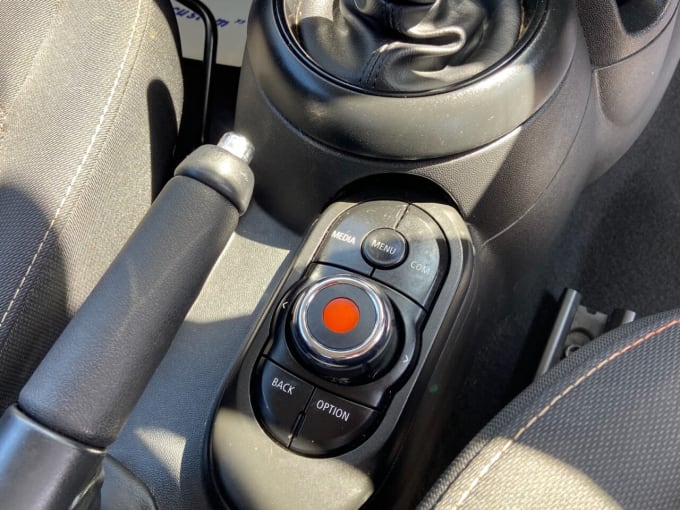 2025 Mini Hatch