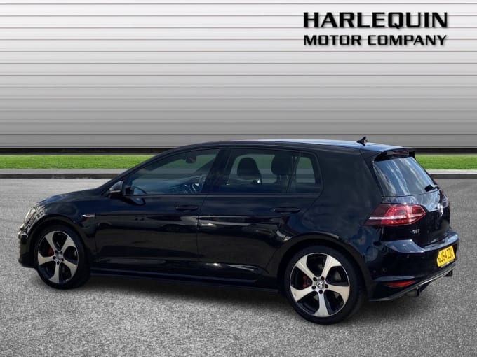 2025 Volkswagen Golf