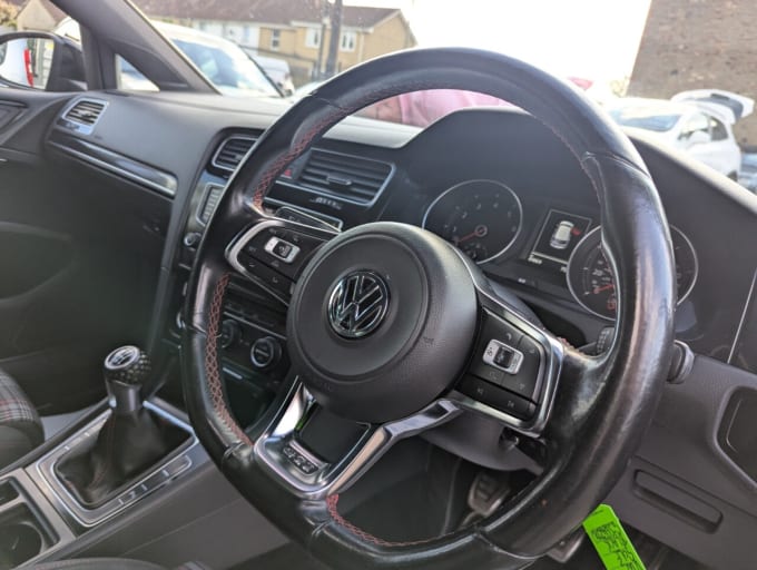 2025 Volkswagen Golf