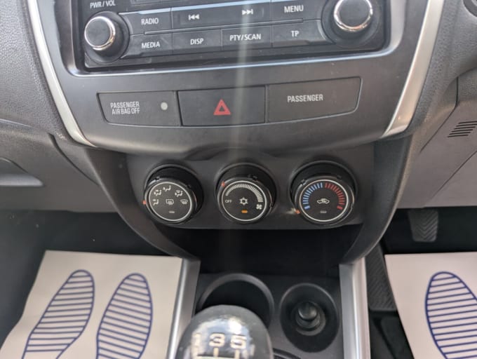 2025 Mitsubishi Asx