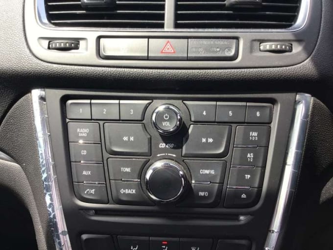 2025 Vauxhall Mokka