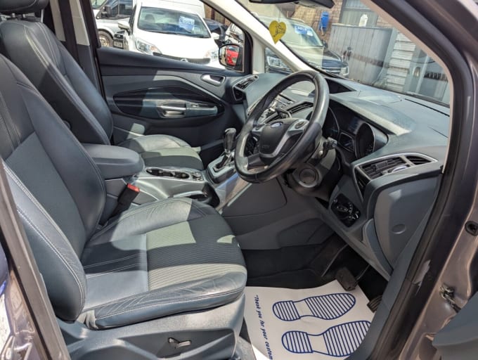 2025 Ford Grand C-max