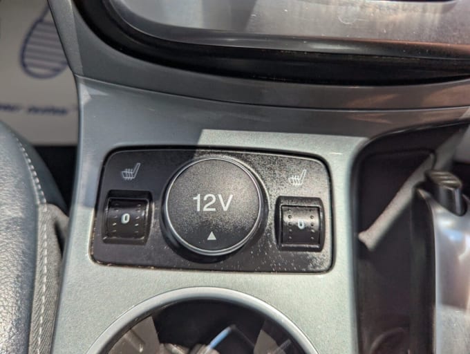 2025 Ford Grand C-max