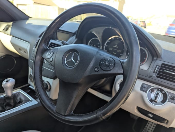 2025 Mercedes-benz C-class