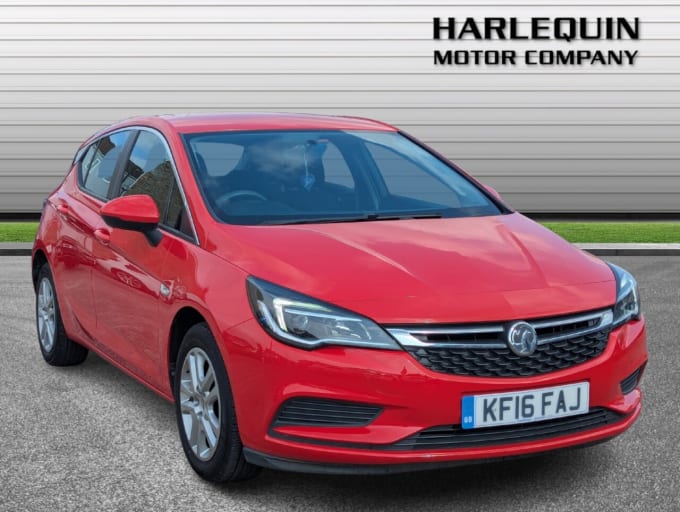 2025 Vauxhall Astra